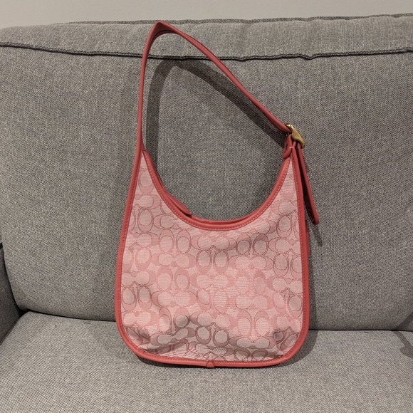 Coach Ergo Shoulder Bag - Picture 6 of 6